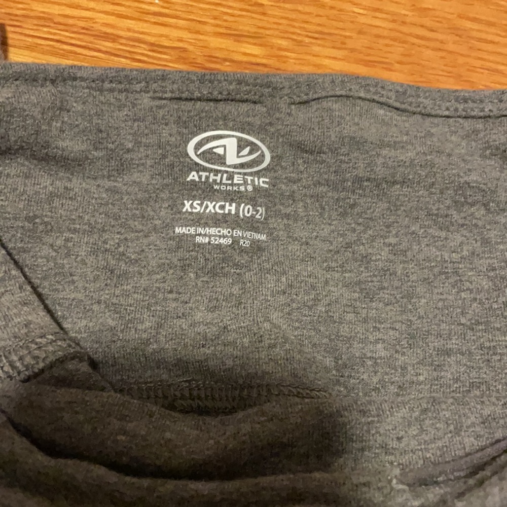 Gray joggers with pockets - Picture 3 of 3